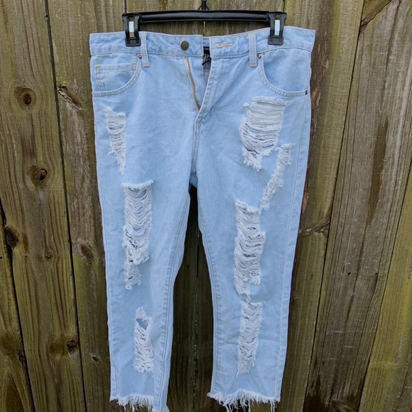 Light Distressed Boyfriend Jeans - Picture 2 of 6